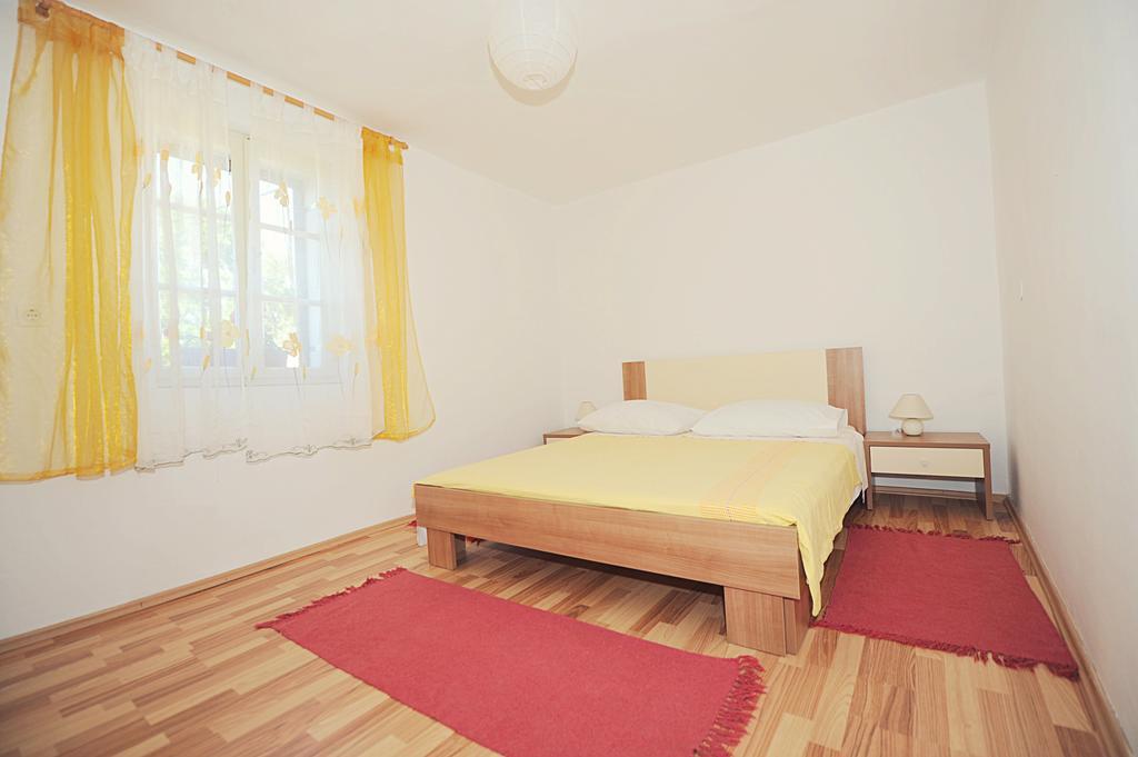 Apartment Karla Jadrtovac Cameră foto